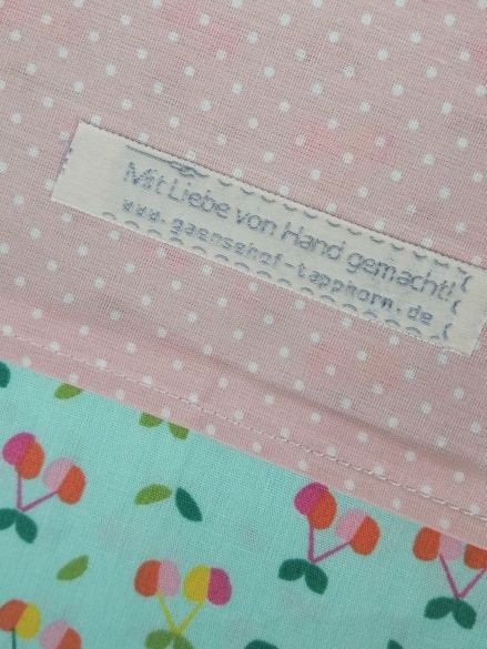 Kuschelkissen mit Namen Kirschen rosa/mint